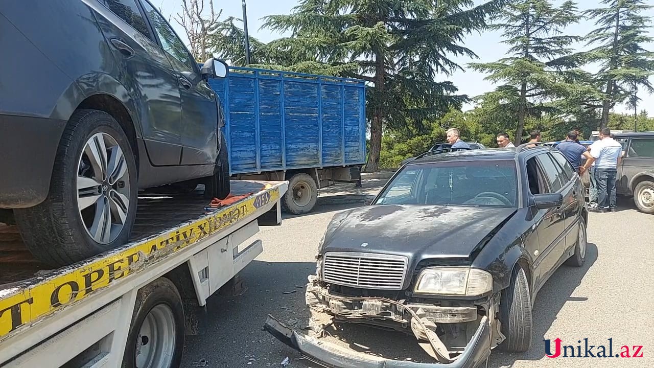 Gəncədə zəncirvari qəza - FOTOLAR